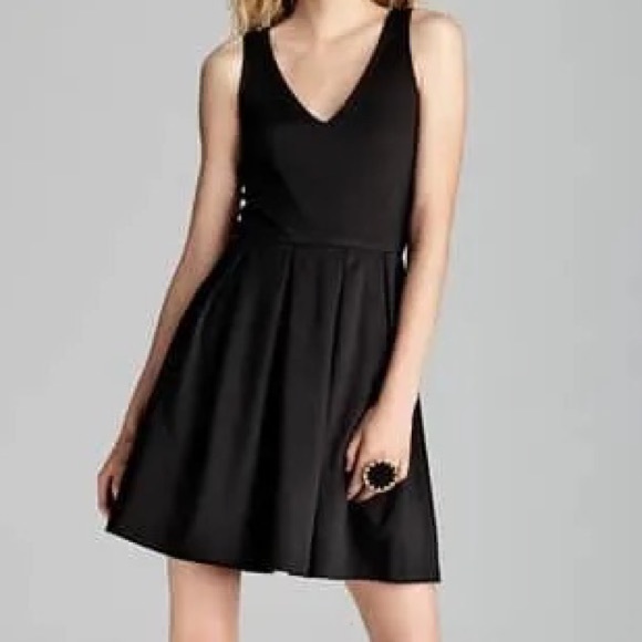 Black V-Neck Skater Dress - Picture 2 of 6